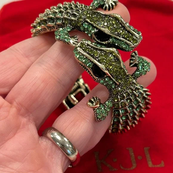 Vintage Kenneth Jay Lane Green Crystal Alligator Reptile Bracelet - Picture 2 of 7